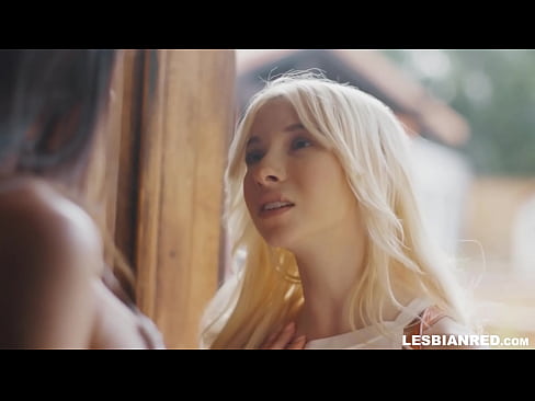 ❤️ Pige kommer hjem et par måneder senere og ender med at spise sin stedmors fisse ️ Fucking video at da.epicpornvideos-com.ru ❌❤